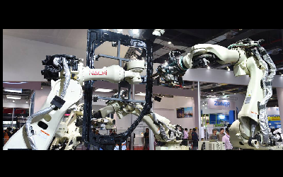 <b>自動化川崎工業機器人控制設備搬運、安裝和保管時的注意事項</b>